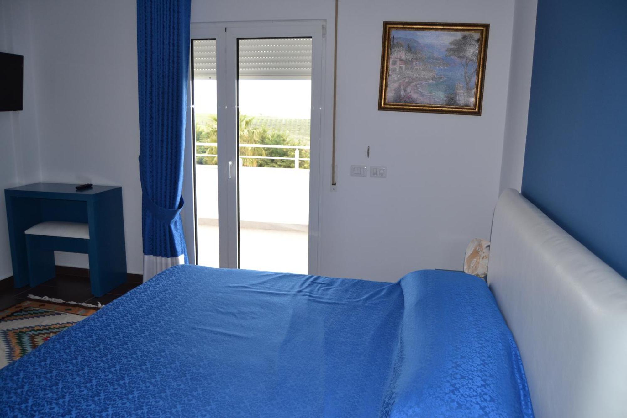 Kodra E Godenve Hotel Vile-Ballaj Exterior photo
