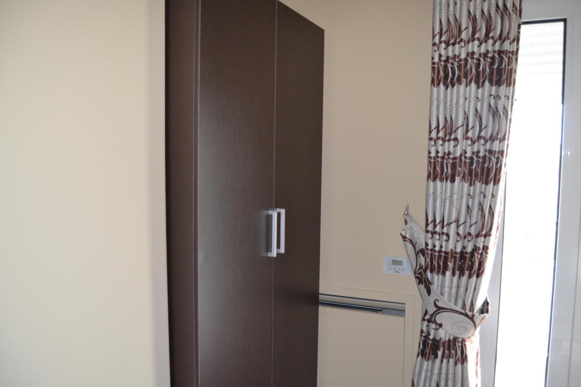 Kodra E Godenve Hotel Vile-Ballaj Room photo